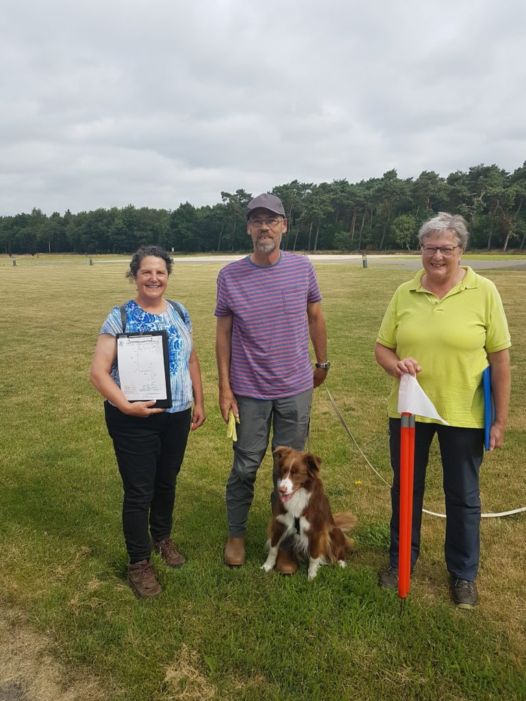 35686859_1869677363053754_4032850247993524224_n